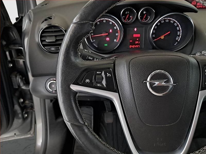 Opel Meriva (2017) 1.4 i, Serv.kniha, Tempomat - fotka 15 z 18