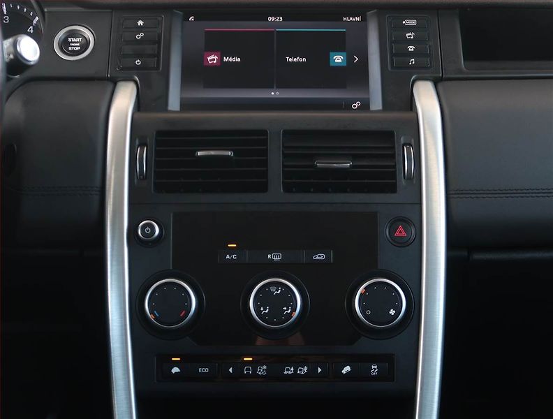 Land Rover Discovery Sport (2015) TD4, 4X4, Automat, Kůže - fotka 12 z 18