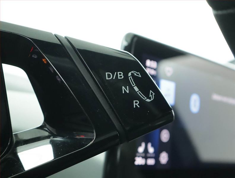 Volkswagen ID.3 (2021) Pro Perf. (62 kWh), SoH 87% - fotka 13 z 18
