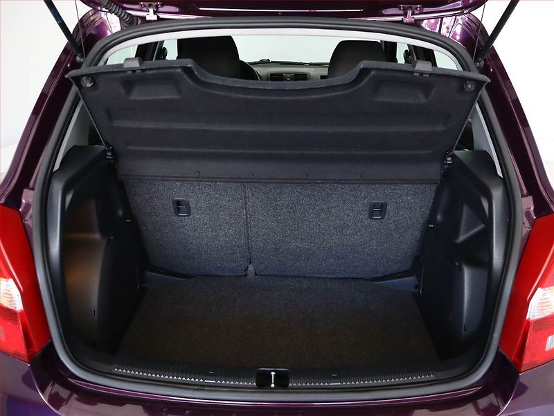 Škoda Fabia (2014) 1.2 12V - fotka 11 z 12