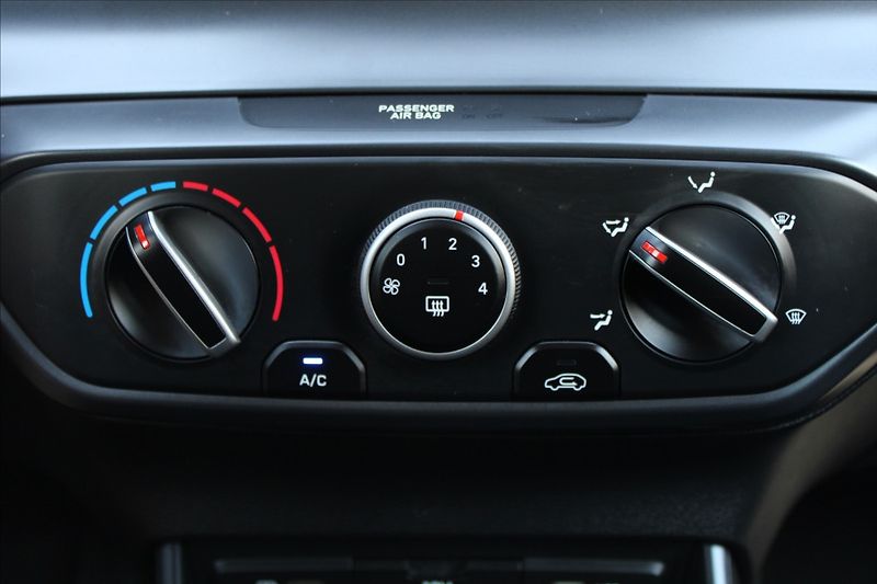 Hyundai Bayon 1,2 i  NOVÉ V ČR,1.MAJITEL - fotka 13 z 25