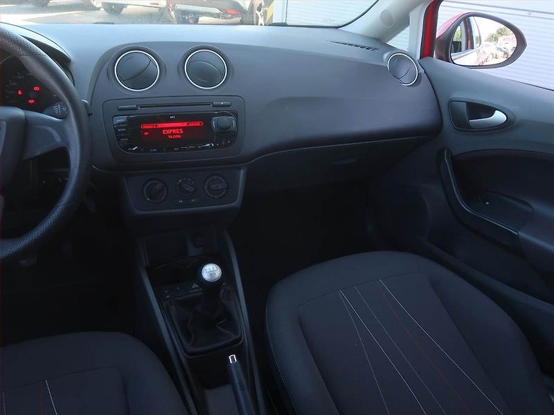 Seat Ibiza (2013) 1.2 12V, Serv.kniha, Tempomat - fotka 8 z 16