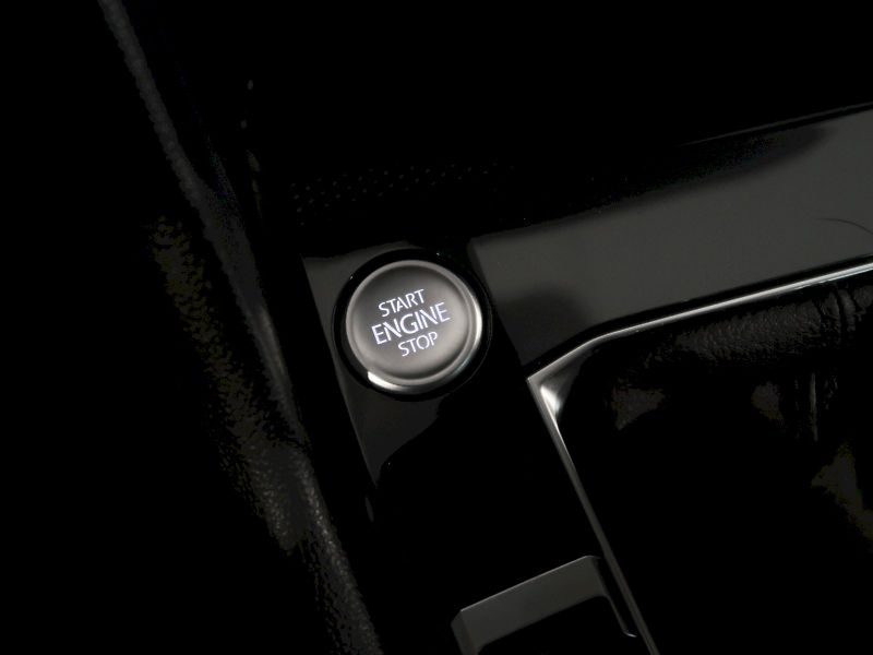 Volkswagen Tiguan (2022) EDICE URBAN 2.0TDI 110KW 4x4 D - fotka 31 z 35