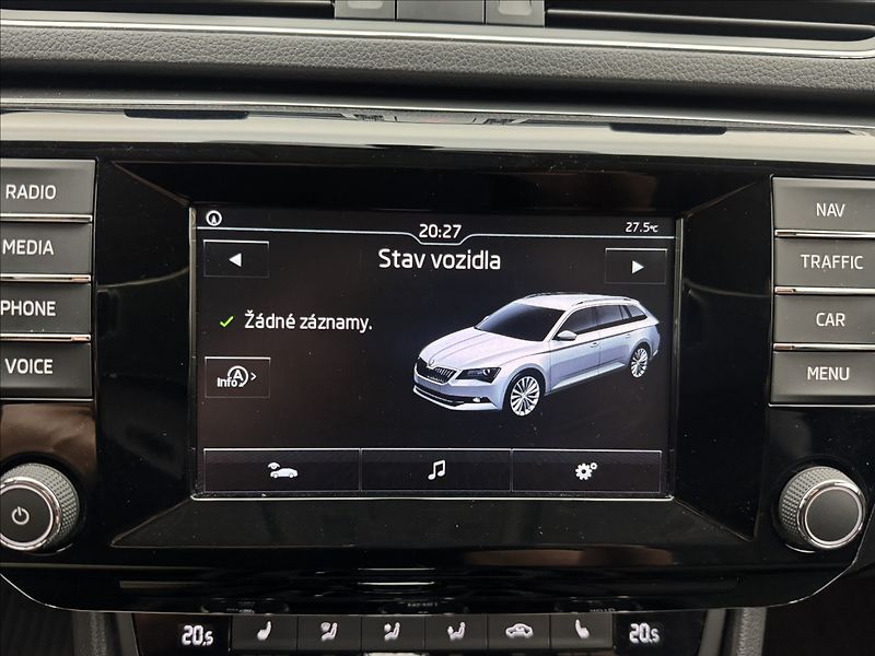 Škoda Superb 2,0 DSG STYLE+ CANTON DPH ČR - fotka 18 z 38