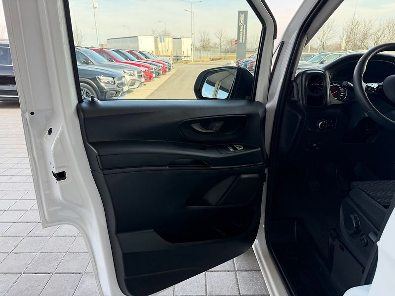 Mercedes-Benz Vito 114 CDI Long DPH - fotka 9 z 19