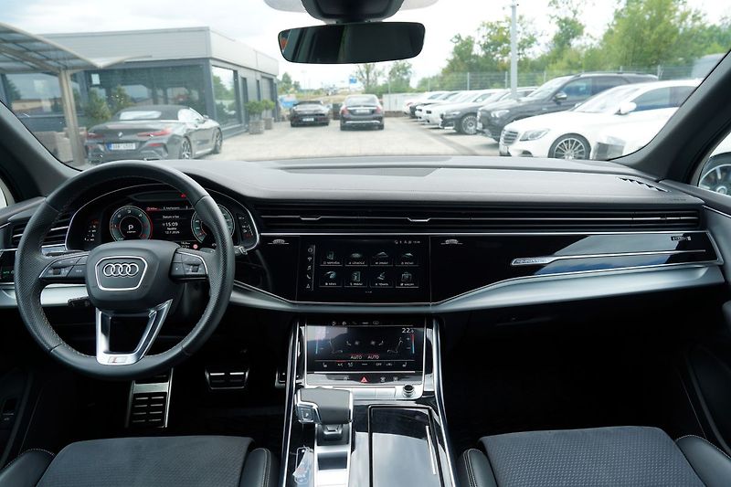 Audi Q7 50 TDI/Q/360/20/Sline/DPH - fotka 27 z 50