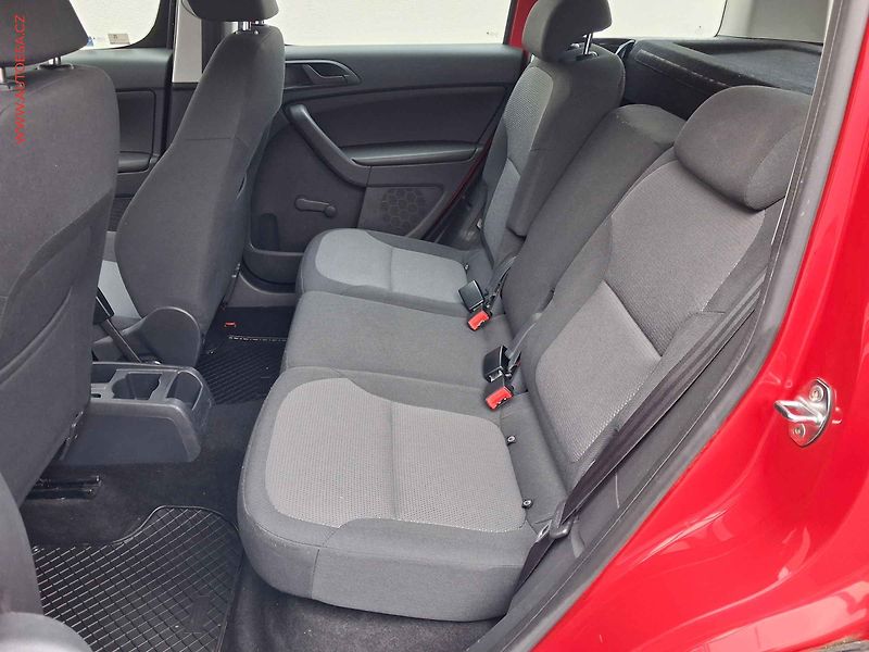 Škoda Yeti (2012) 2.0 TDi 4x4, 2.maj,ČR - fotka 10 z 15