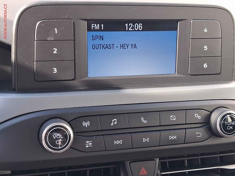 Ford Focus (2020) 1.5 EcoBlue, ČR, Trend - fotka 15 z 16
