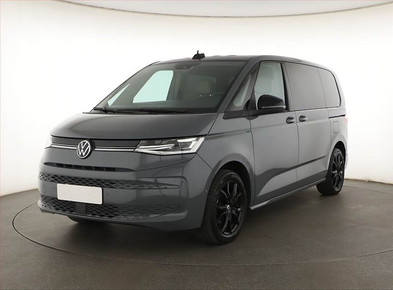 Volkswagen Multivan (2024) 2.0 TDI - fotka 2 z 20