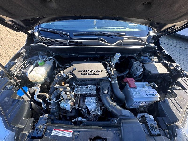 Suzuki Vitara (2021) 1,4i 95 KW HYBRID TAŽNÉ 1. MAJ - fotka 37 z 45