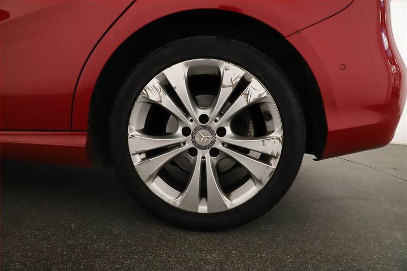 Mercedes-Benz Třídy B (2016) B 200 CDI, Automat, Kůže - fotka 12 z 18