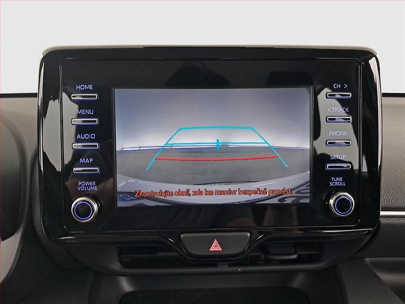 Toyota Yaris (2022) 1.5 VVT-i Hybrid, Automat - fotka 18 z 18