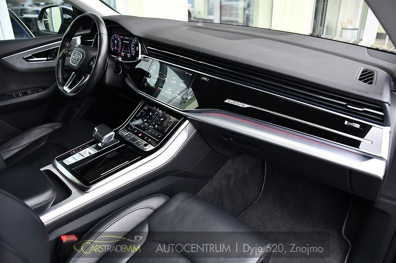 Audi Q8 50 TDI  - fotka 15 z 59