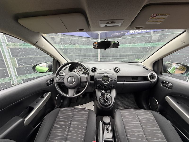 Mazda 2 1.3 Independence - fotka 4 z 12