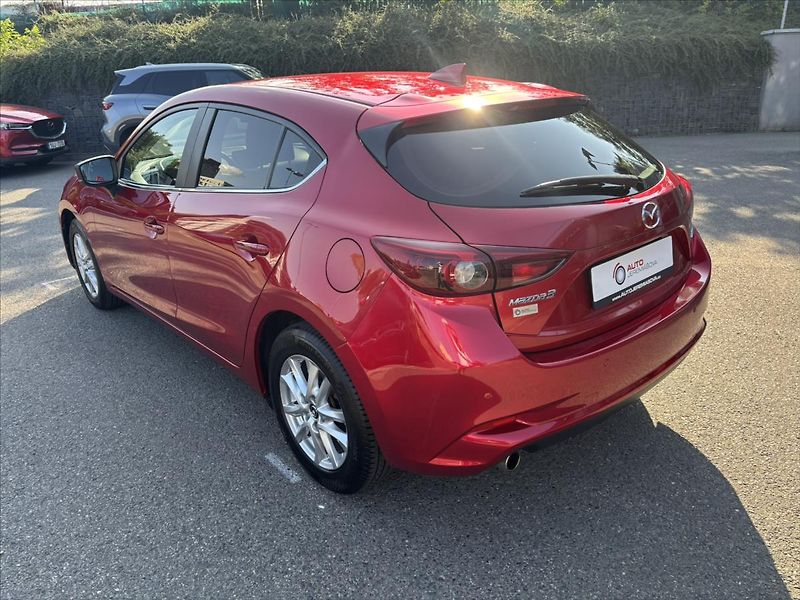 Mazda 3 2,0 i Attraction PLNÝ SERVIS - fotka 3 z 39