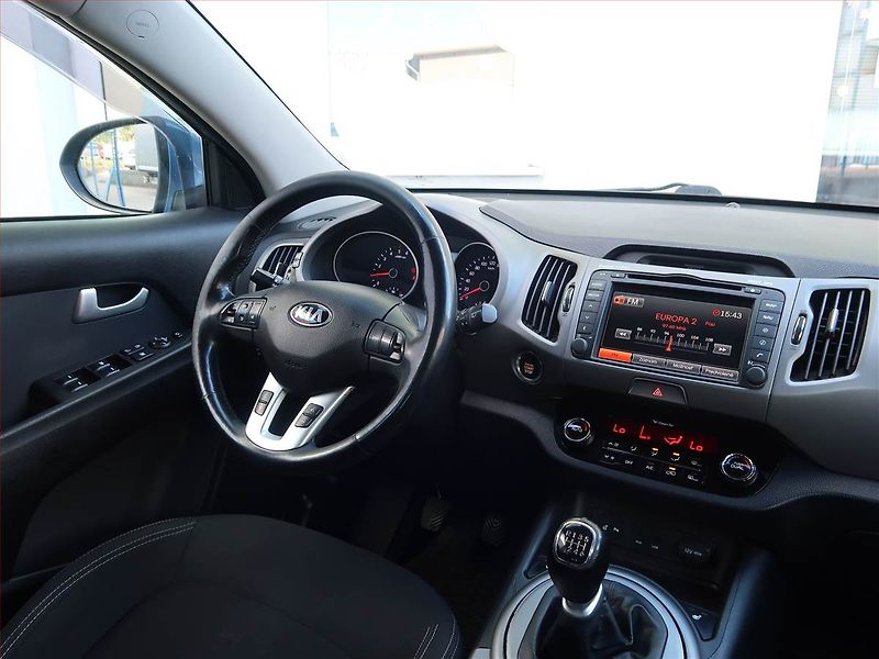 Kia Sportage (2014) 2.0 CRDi, 4X4, Serv.kniha - fotka 7 z 18