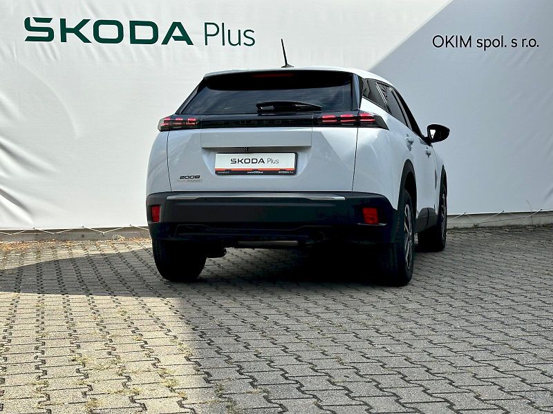 Peugeot 2008 (2024) 1.2 74 kW PureTech - fotka 2 z 25