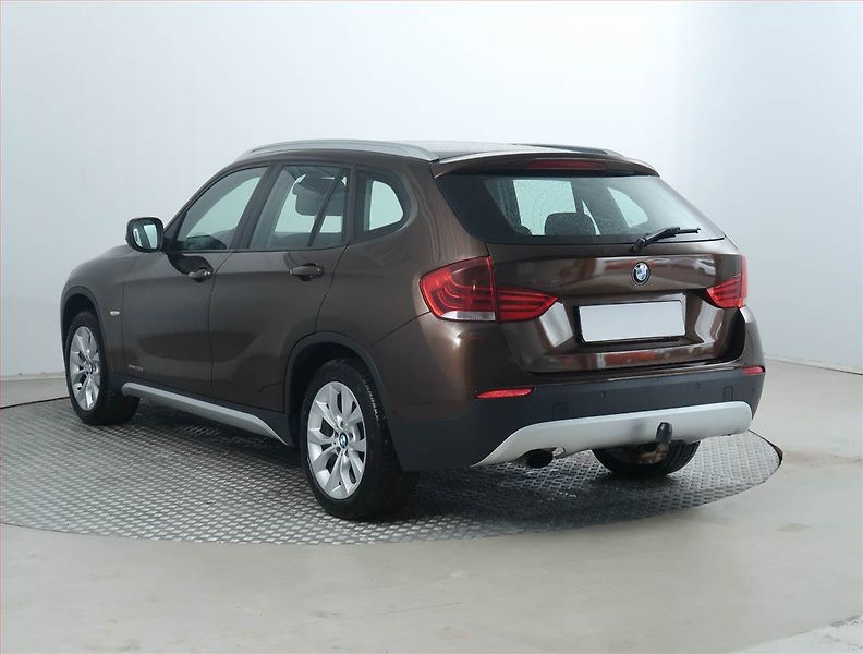 Volkswagen Passat (2015) 2.0 TDI, Navi, Tempomat - fotka 4 z 18