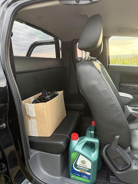 Ford Ranger 3,2 TDI 200PS *NOVÝ MOTOR* - fotka 46 z 73