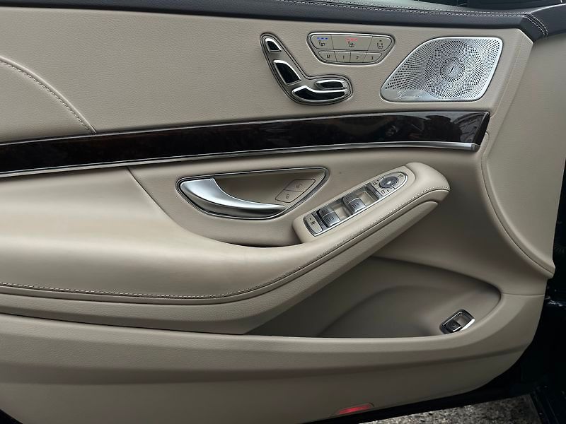 Mercedes-Benz Třídy S Třída S 560 4MATIC - fotka 13 z 18