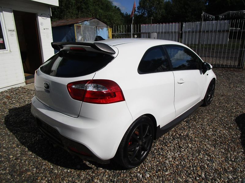 Kia Rio 1,4-80KW - NOVÁ STK - fotka 7 z 20