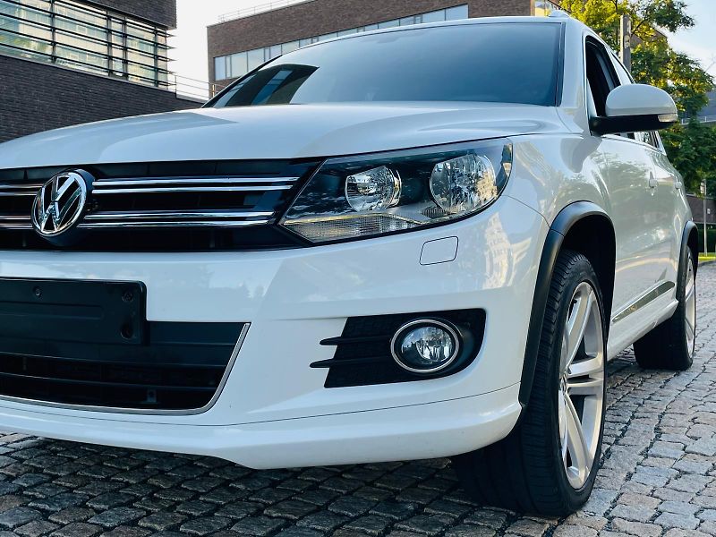 Volkswagen Tiguan 1.4TSI 4x4 MAN SERVISKA TAŽNÉ - fotka 50 z 52
