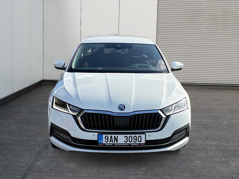 Škoda Octavia (2022) STYLE 1.5e-TEC 110kW DSG CZ - fotka 2 z 11