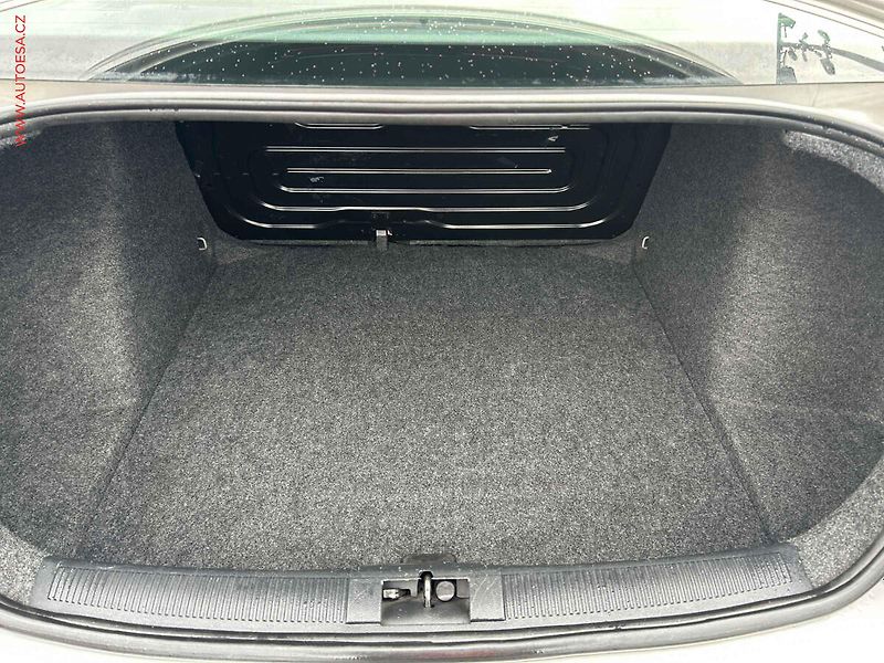 Škoda Fabia (2003) 1.4 MPi, ČR, STK6/28 - fotka 7 z 14