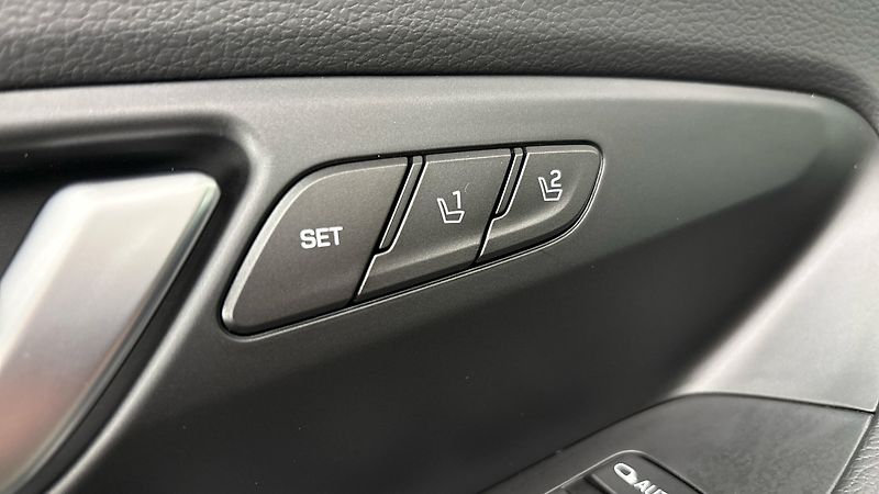 Hyundai i30 1.5 T-GDI AUT Style Kombi - fotka 29 z 29