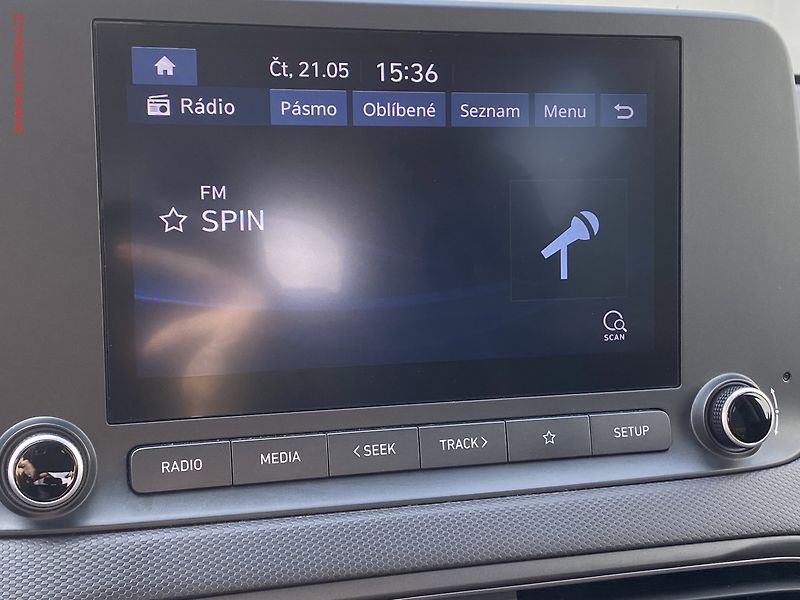 Hyundai Kona (2021) 1.0 T-GDi, Edition 30 - fotka 18 z 20