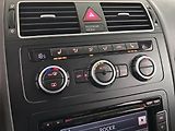 Volkswagen Touran (2012) 1.4 TSI, Tempomat - náhled 15