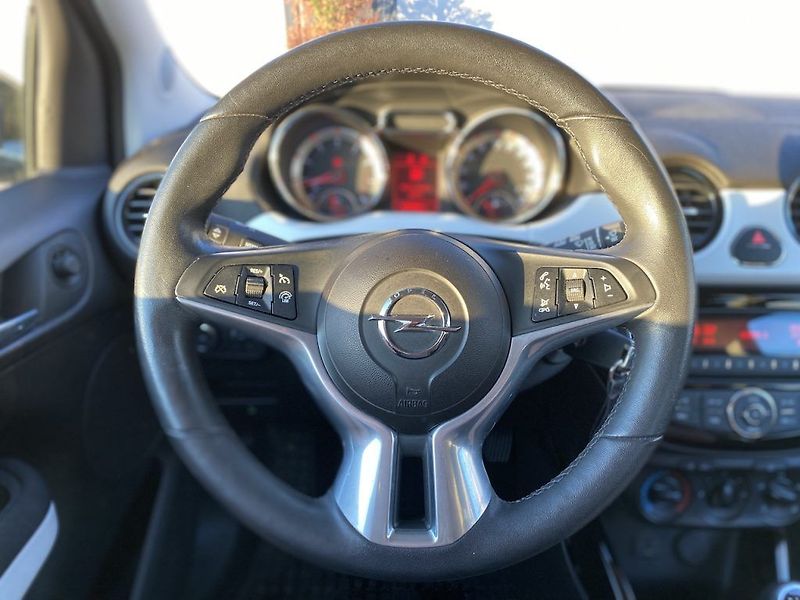 Opel Adam 1.4i, ČR-1m, 64kw, manual - fotka 11 z 21