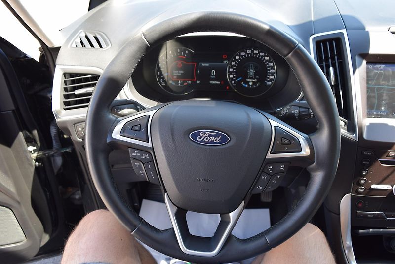 Ford S-MAX (2019) 2.0TDCi 110kw TITANIUM LED KAM - fotka 30 z 50