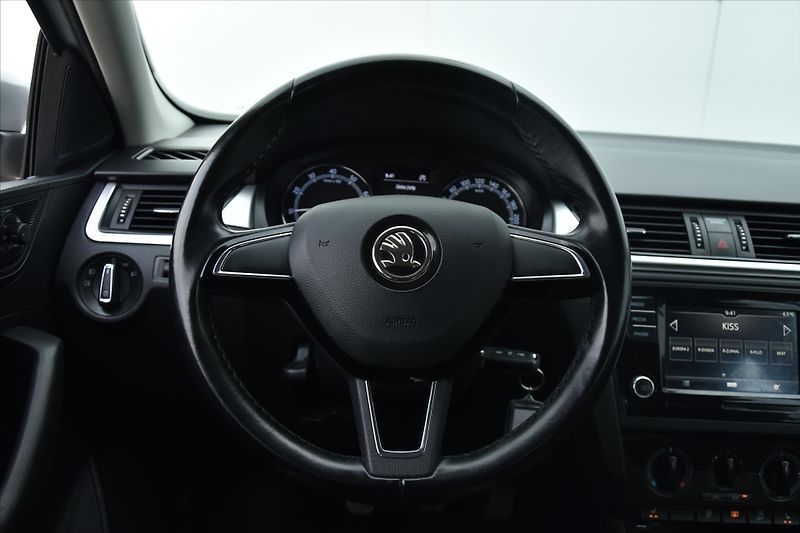 Škoda Rapid 1.0 TSI 81kW 1.MAJITEL DPH ČR - fotka 13 z 20