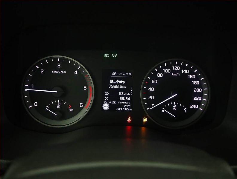 Hyundai Tucson (2016) 1.7 CRDi, Navi, Tempomat - fotka 9 z 18