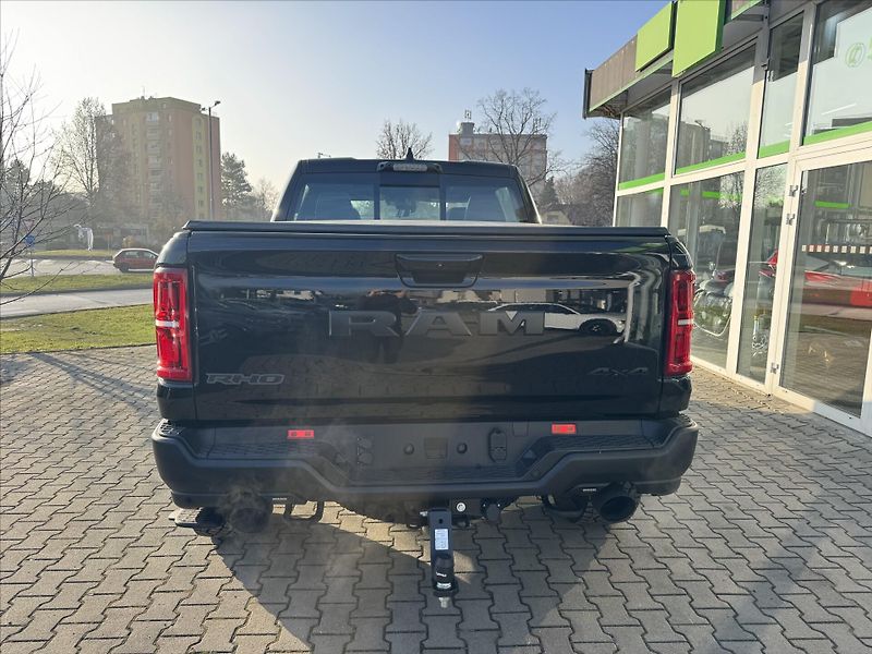 Dodge RAM 2,9   1500 CrewCab 3,0 RHO - fotka 6 z 31