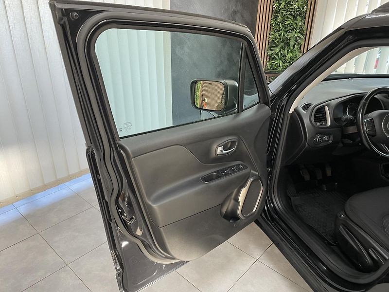 Jeep Renegade 1.0 T 6M ČR 1.MAJ. SERVISKA  - fotka 18 z 27