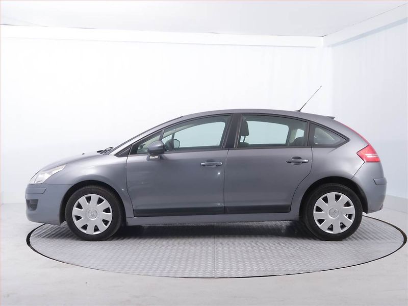 Citroën C4 (2010) 1.4 16V, po STK, levný provoz - fotka 3 z 15