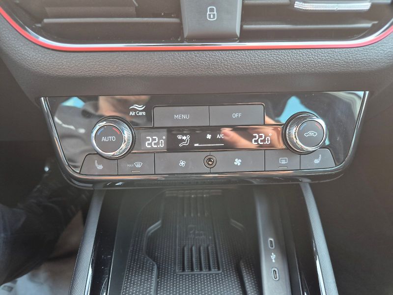 Škoda Kamiq (2025) Monte Carlo 1.5TSi 110kW 7°aut - fotka 30 z 32