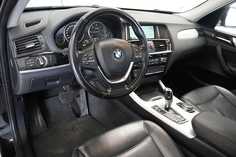 BMW X3 2.0d 110 kW SDRIVE AUTOMAT - fotka 12 z 29