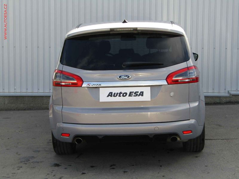 Ford S-MAX (2011) 2.0 EB, ČR, Titanium, AT - fotka 5 z 20