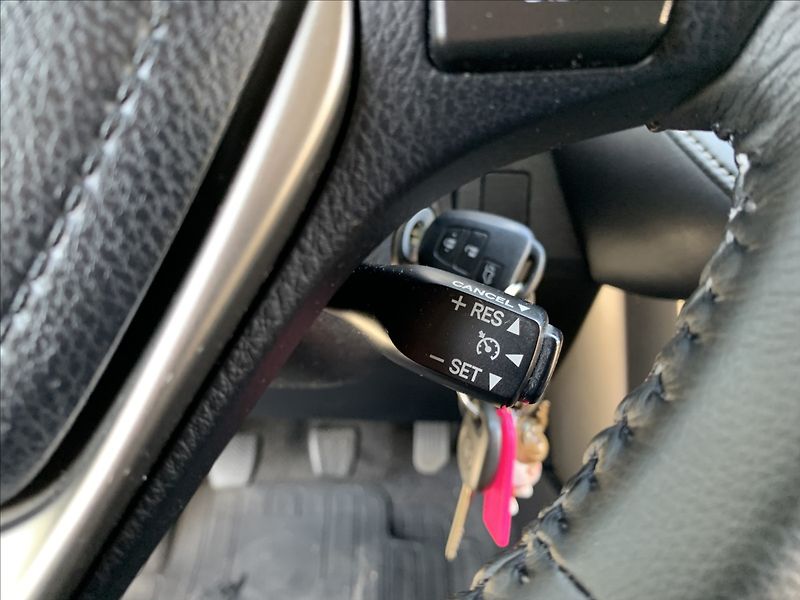 Toyota RAV4 2,2 D-4D AWD,ČR - fotka 13 z 25