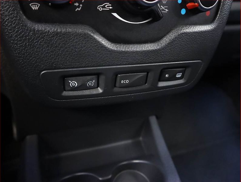 Dacia Lodgy (2019) 1.6 SCe, Serv.kniha, Navi - fotka 19 z 19