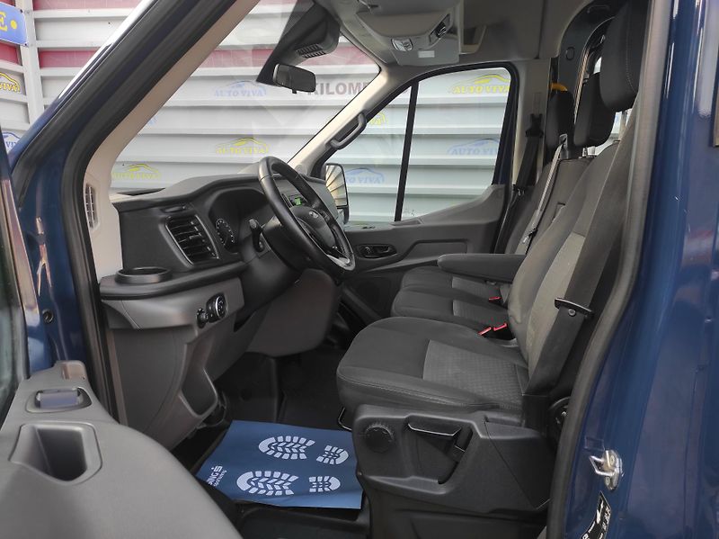 Ford Transit 2,0EcoBlue mHEV L2,9 míst, ČR - fotka 9 z 30