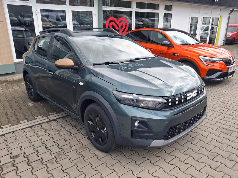 Dacia Sandero (2026) Stepway Extreme Eco-G 120 - fotka 3 z 37