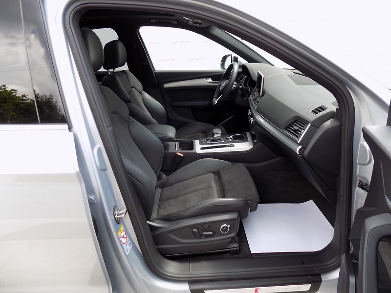 Audi Q5 (2020) 40TDI/S-Line/PANO/4x4/LED/ - fotka 15 z 45
