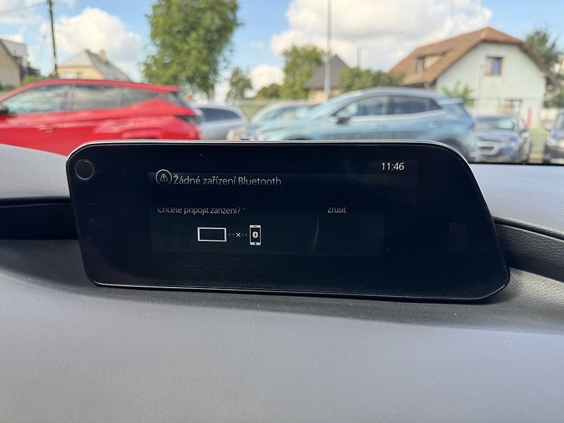 Mazda 3 (2019) 2.0i G122 LED Navi Bose Kamera - fotka 13 z 50