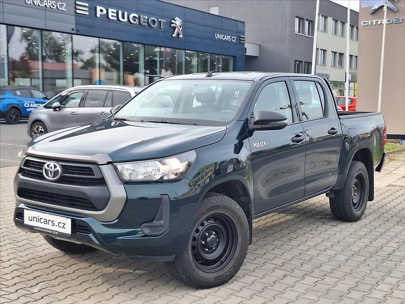 Toyota Hilux 2,4 D-4D  ČR DPH komplet pancí - fotografie inzerátu