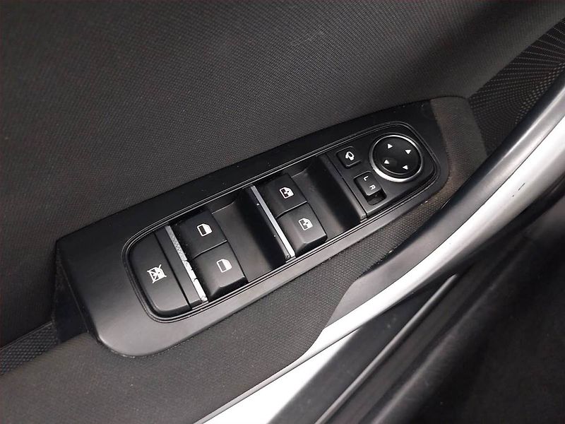 Kia Ceed (2018) 1.6 CRDi, ČR,1.maj, Serv.kniha - fotka 20 z 23