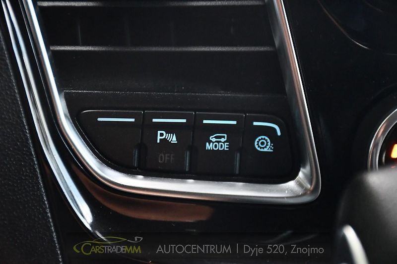 Ford Tourneo Custom 2.0EcoBlue 8MÍST ACTIVE ZÁRUKA - fotka 33 z 50